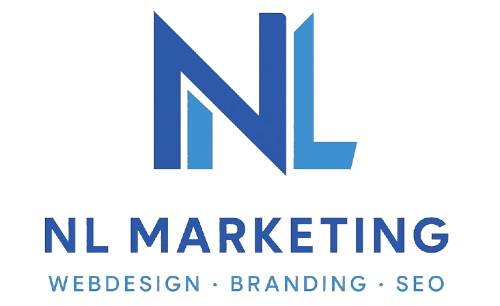 Blåt og hvidt firmalogo med initialerne NL og teksten “NL Marketing – Webdesign · Branding · SEO
